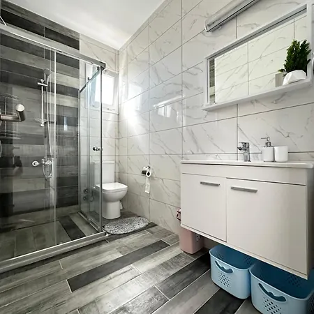 Apartamento 2 комнаты в комплексе Royal Sun, расположенном всего в 500 метрах от моря